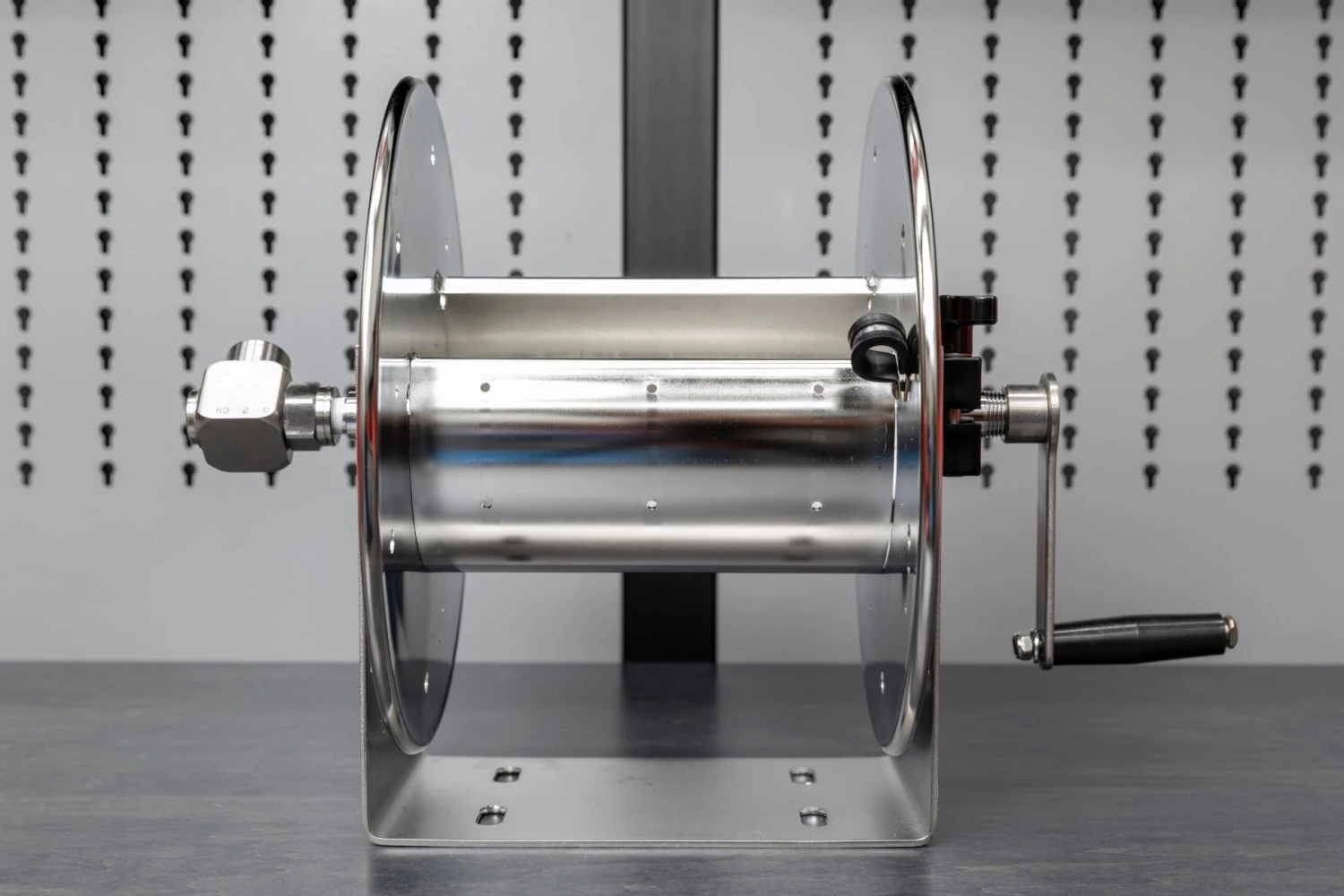 Stainless Steel Coxreels Hand Crank Hose Reel 3 Stainless Steel Coxreels Hand Crank Hose Reel - Image 3