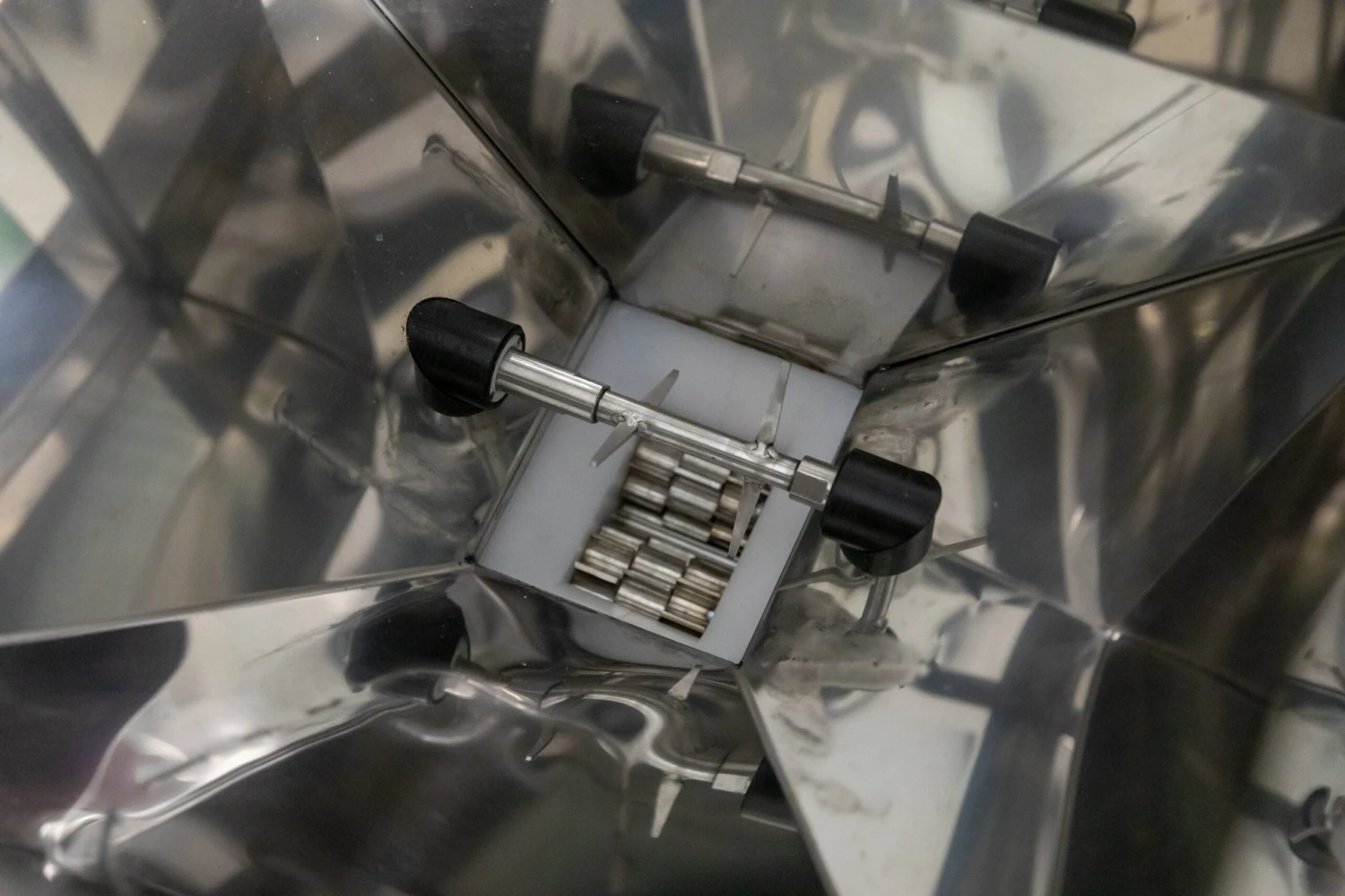 ICS IC 410 S PLUS Dry Ice Cleaning System - PRE-ORDER 8 ICS IC 410 S PLUS Dry Ice Cleaning System - PRE-ORDER - Image 8