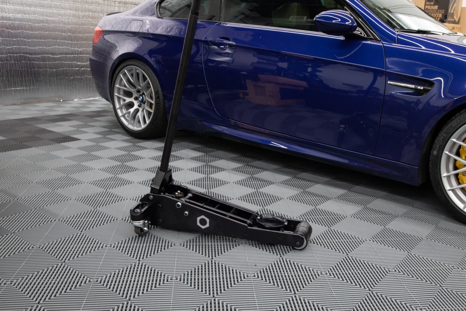 Obsessed Garage Car Jack By Pit Boss 7 Obsessed Garage Car Jack By Pit Boss - Image 7