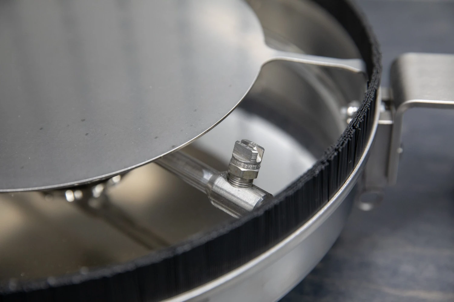 Obsessed Garage Mosmatic Undercarriage And Surface Cleaner 4 Obsessed Garage Mosmatic Undercarriage And Surface Cleaner - Image 4